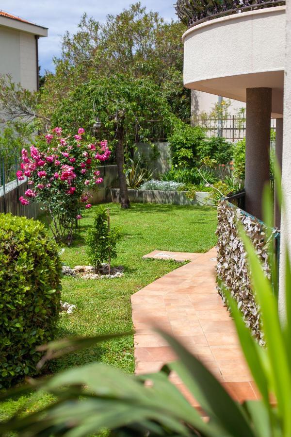 Apartments Cvjetni Dvori マカルスカ エクステリア 写真