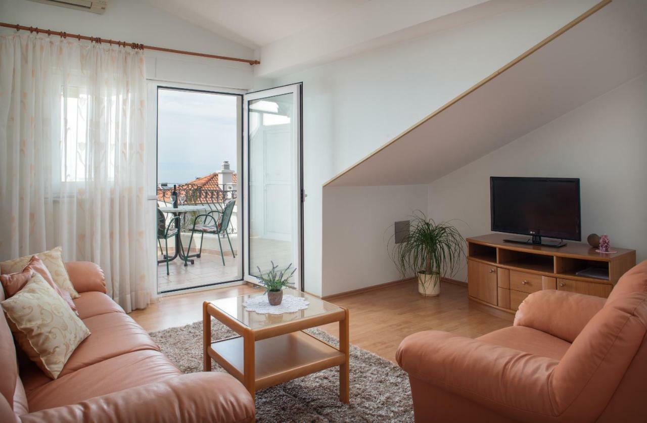 Apartments Cvjetni Dvori マカルスカ エクステリア 写真