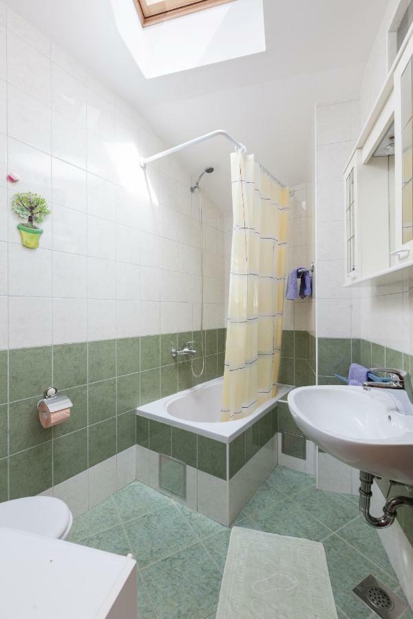 Apartments Cvjetni Dvori マカルスカ エクステリア 写真