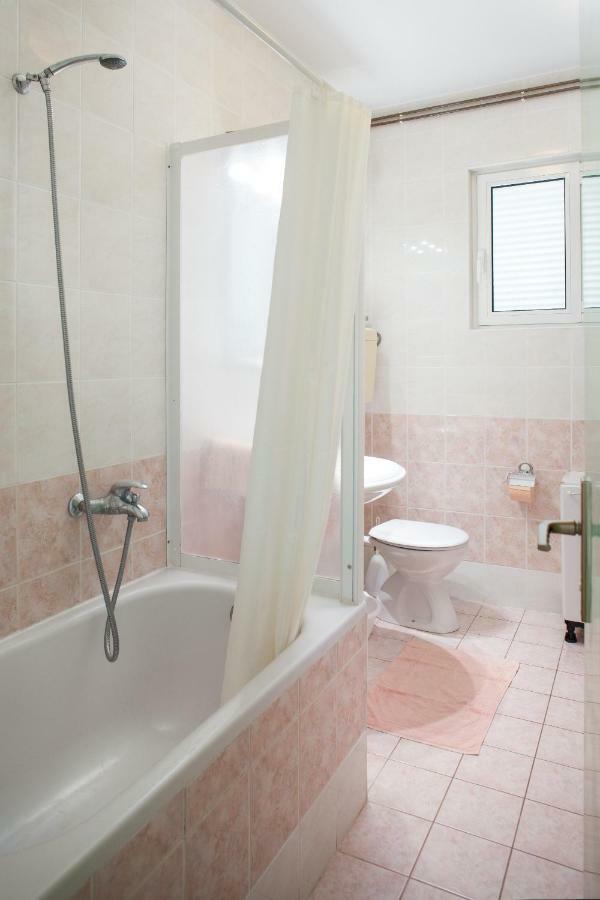 Apartments Cvjetni Dvori マカルスカ エクステリア 写真